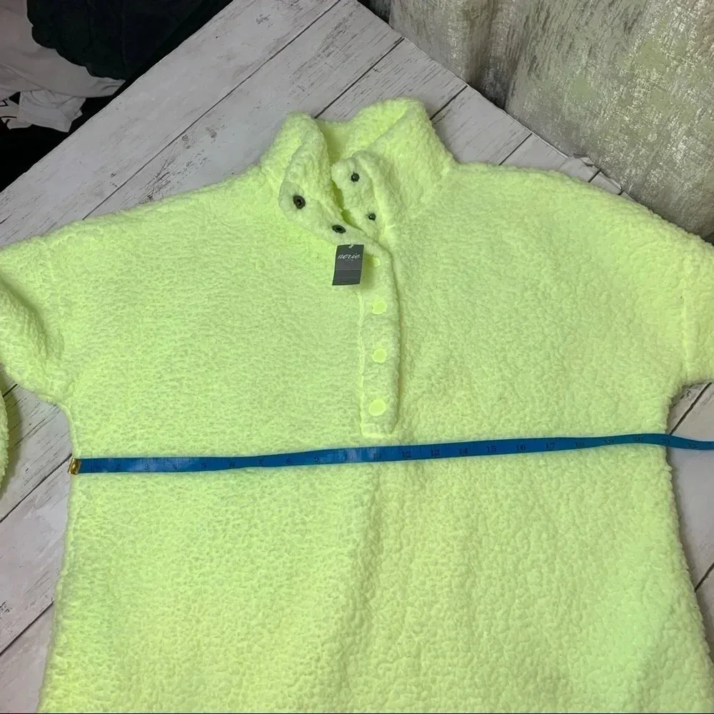 Aerie by American Eagle Neon Sherpa Pullover Oversize Sweater Hightlighter